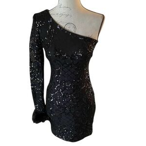 Blondie Nites Elegant Black One-Shoulder Dress